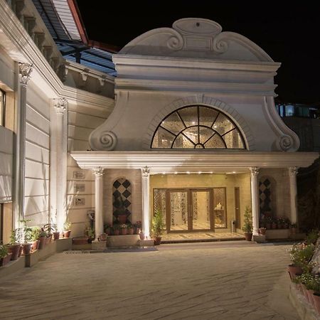 Grand Imperial Resort Mussoorie Exterior foto